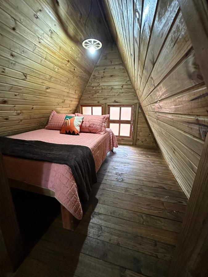 Pousada Pedra Da Mata Chales Na Montanha Munhoz 외부 사진