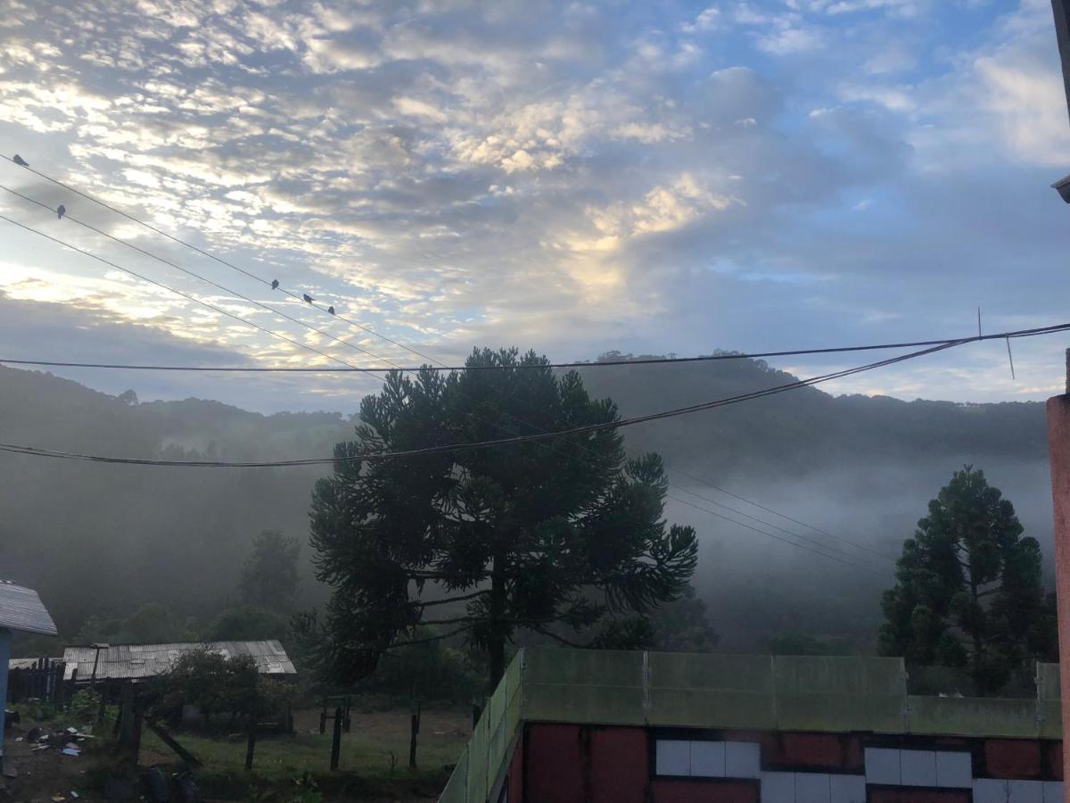 Pousada Pedra Da Mata Chales Na Montanha Munhoz 외부 사진