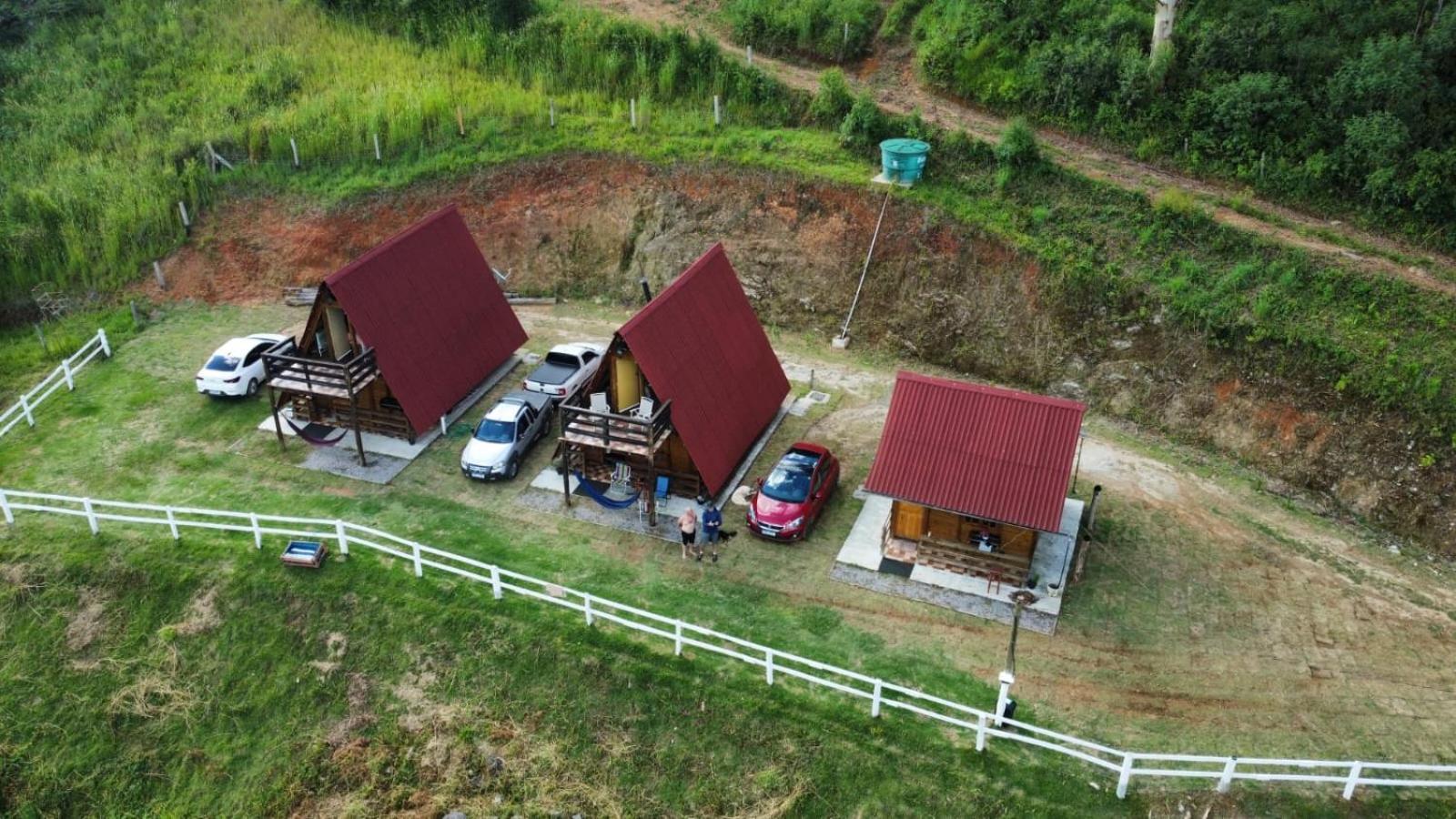 Pousada Pedra Da Mata Chales Na Montanha Munhoz 외부 사진