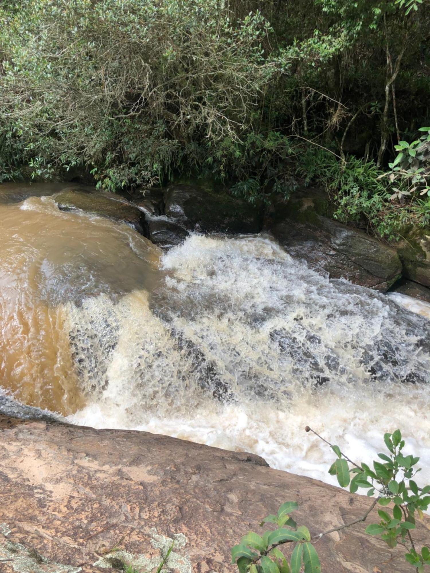 Pousada Pedra Da Mata Chales Na Montanha Munhoz 외부 사진